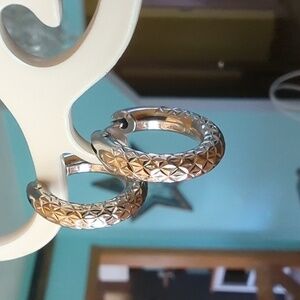 14k White Diamond Cut Gold Hoop Earrings